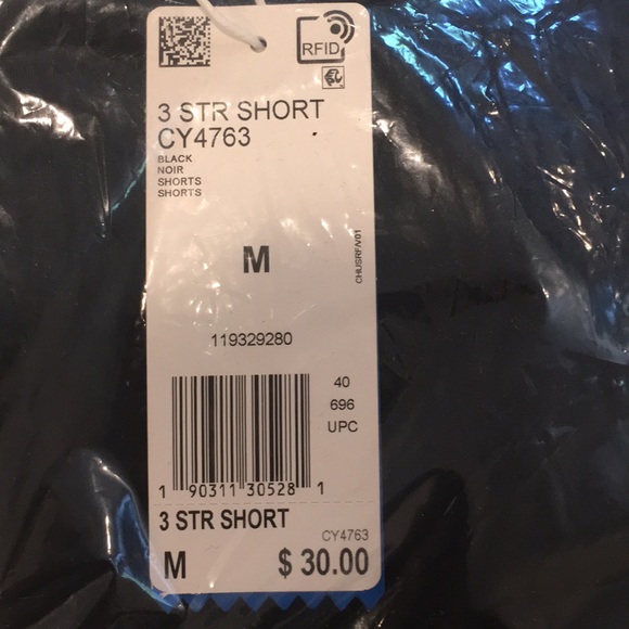 LAST CHANCE!!! Adidas Originals Women's Shorts - Picture 6 of 6